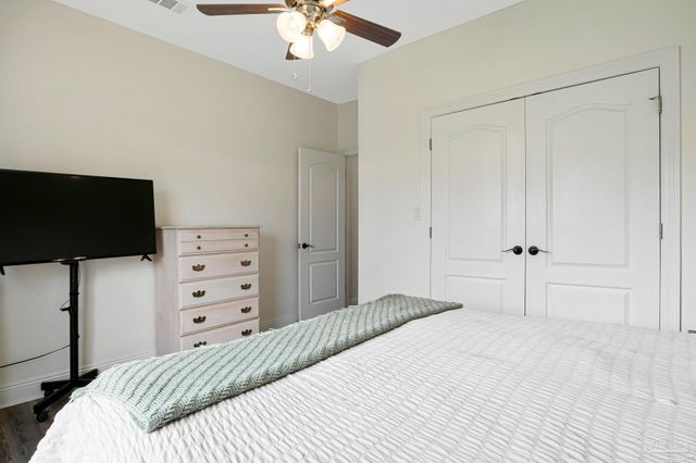 2822 Frederick St, Cantonment, FL 32533