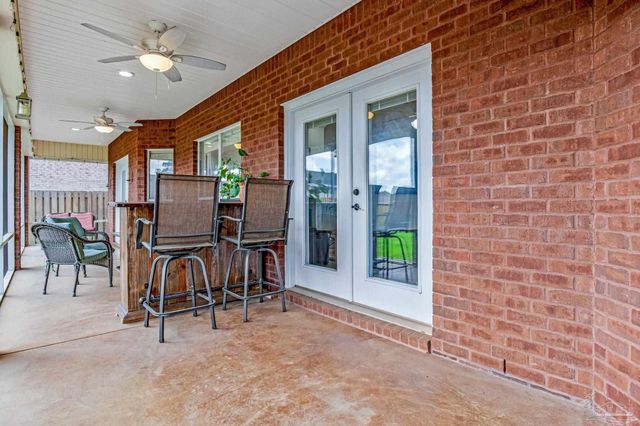 2822 Frederick St, Cantonment, FL 32533