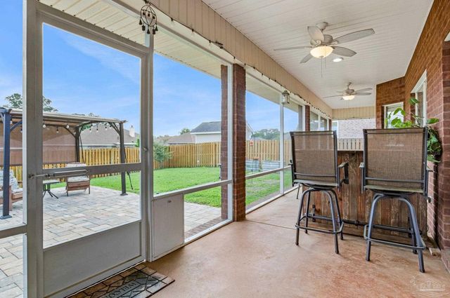 2822 Frederick St, Cantonment, FL 32533