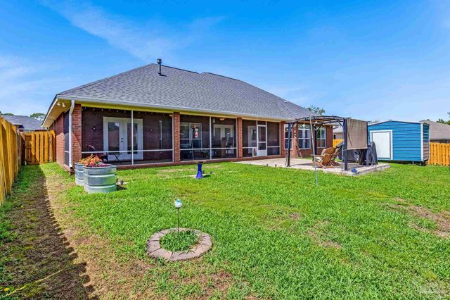 2822 Frederick St, Cantonment, FL 32533