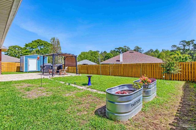 2822 Frederick St, Cantonment, FL 32533