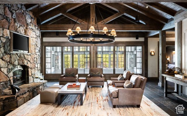 2104 E CANYON GATE RD # 75, Park City, UT 84098