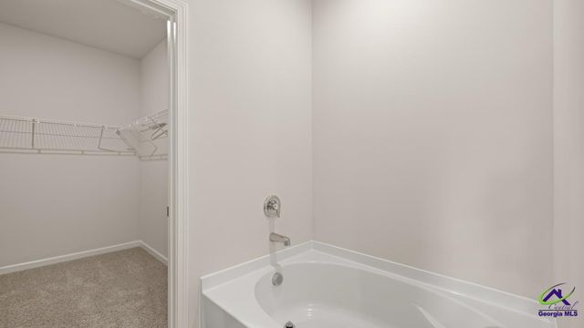 1112 Adirondac Way, Bonaire, GA 31005