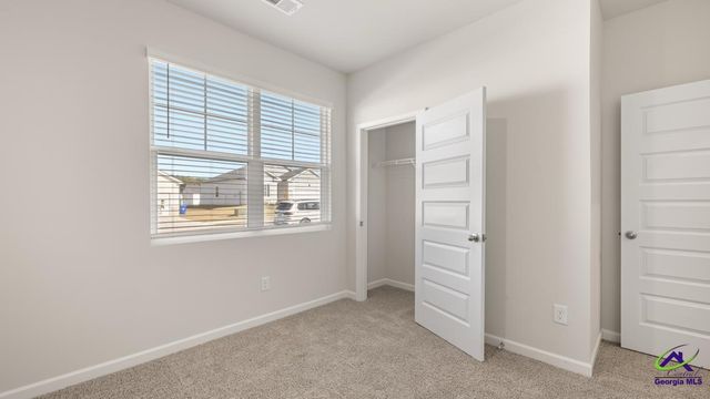 1112 Adirondac Way, Bonaire, GA 31005