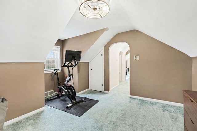 519 Cleveland Avenue, Taylor Mill, KY 41015