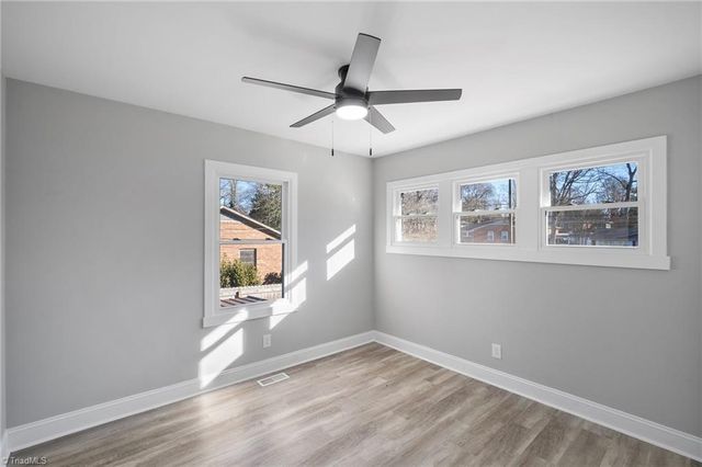 104 Hillside Drive, Lexington, NC 27295