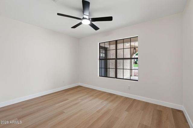 3907 E COCONINO Street, Phoenix, AZ 85044