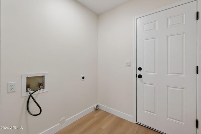 3907 E COCONINO Street, Phoenix, AZ 85044