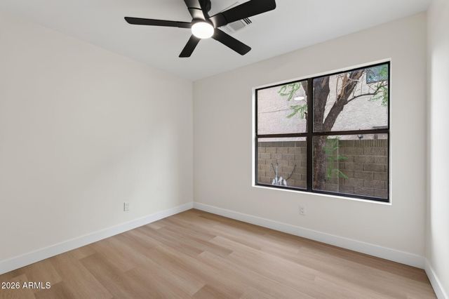 3907 E COCONINO Street, Phoenix, AZ 85044
