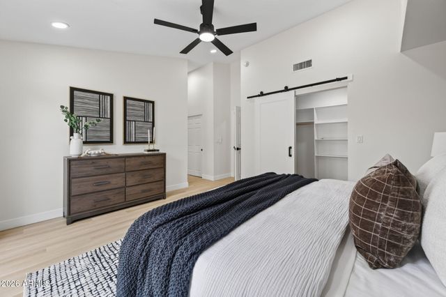 3907 E COCONINO Street, Phoenix, AZ 85044