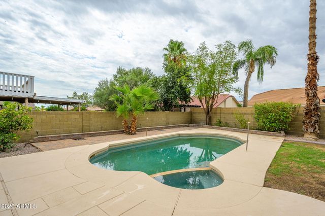 3907 E COCONINO Street, Phoenix, AZ 85044