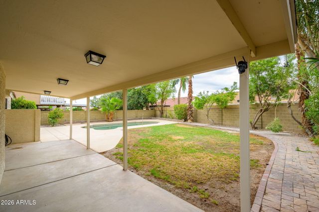 3907 E COCONINO Street, Phoenix, AZ 85044