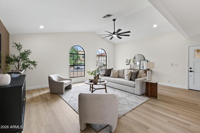 3907 E COCONINO Street, Phoenix, AZ 85044