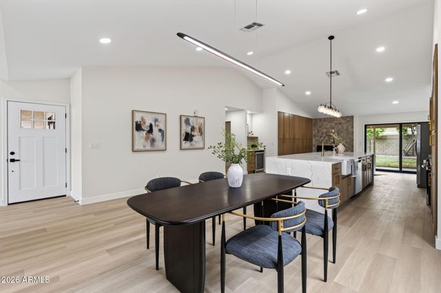 3907 E COCONINO Street, Phoenix, AZ 85044