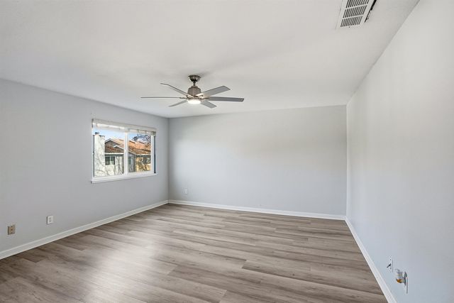 251 Shoreline Dr, Pittsburg, CA 94565