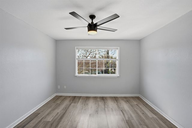 251 Shoreline Dr, Pittsburg, CA 94565