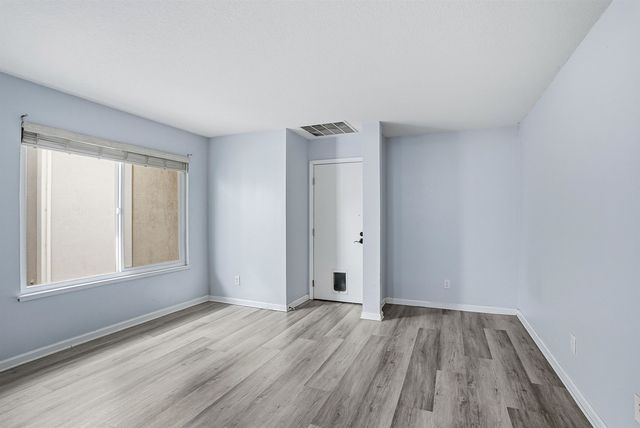 251 Shoreline Dr, Pittsburg, CA 94565