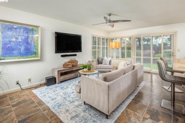 3237 Vera Cruz Dr, San Ramon, CA 94583