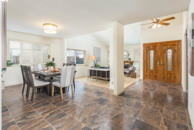 3237 Vera Cruz Dr, San Ramon, CA 94583