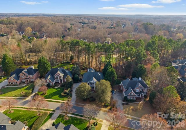 15705 Knox Hill Road, Huntersville, NC 28078