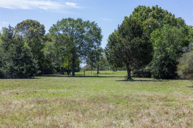 9832 Hawaii Lane, Midway, TX 75852