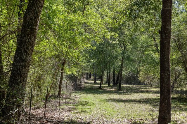 9832 Hawaii Lane, Midway, TX 75852