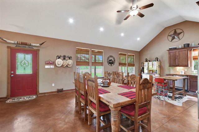 9832 Hawaii Lane, Midway, TX 75852