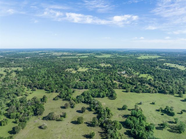 9832 Hawaii Lane, Midway, TX 75852