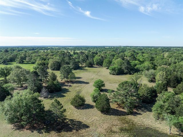 9832 Hawaii Lane, Midway, TX 75852