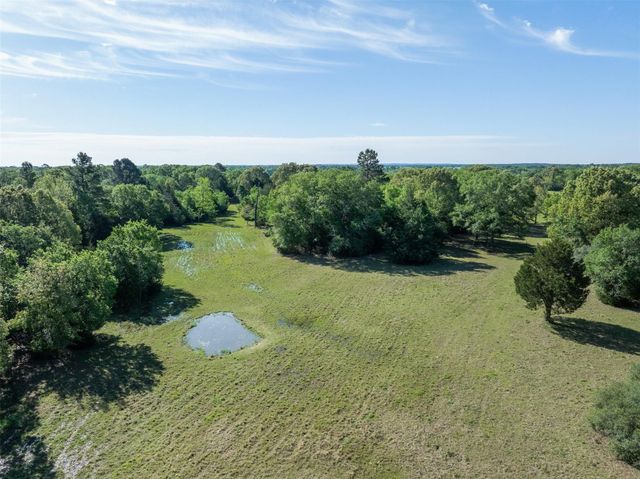 9832 Hawaii Lane, Midway, TX 75852