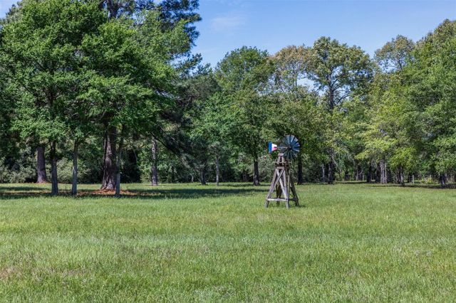 9832 Hawaii Lane, Midway, TX 75852