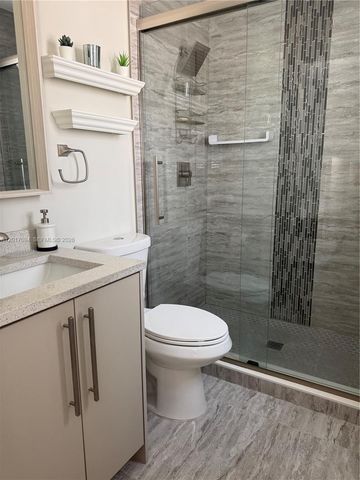 18818 Cloud Lake Cir, Boca Raton, FL 33496