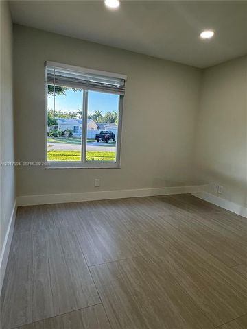 18818 Cloud Lake Cir, Boca Raton, FL 33496