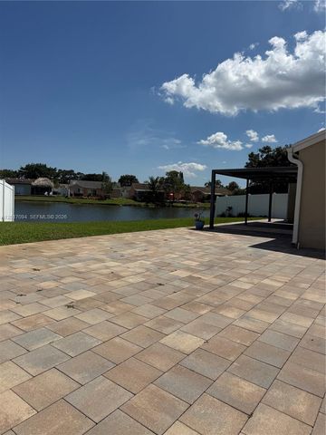 18818 Cloud Lake Cir, Boca Raton, FL 33496