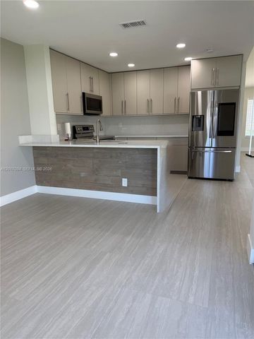 18818 Cloud Lake Cir, Boca Raton, FL 33496