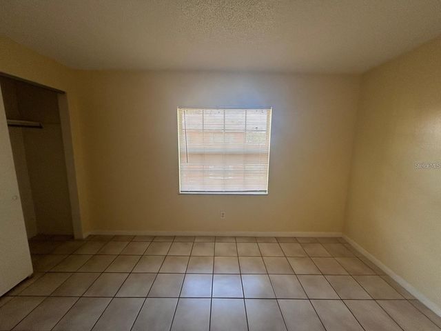 1627 W OAK RIDGE ROAD D, Orlando, FL 32809