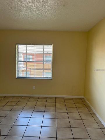 1627 W OAK RIDGE ROAD D, Orlando, FL 32809