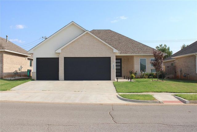 5904 NW 158th Street, Edmond, OK 73013