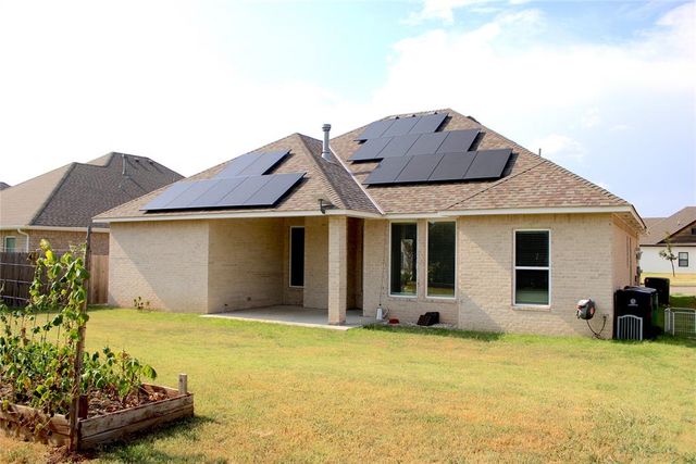 5904 NW 158th Street, Edmond, OK 73013