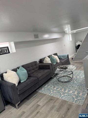 35 Terrace Avenue, Woodland Park, NJ 07424