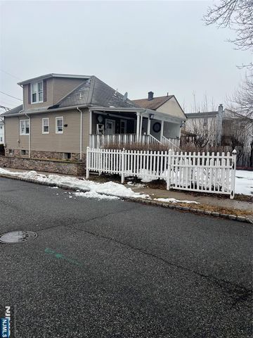 35 Terrace Avenue, Woodland Park, NJ 07424