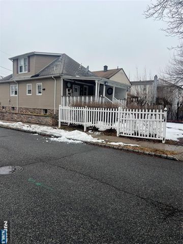 35 Terrace Avenue, Woodland Park, NJ 07424