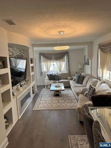 35 Terrace Avenue, Woodland Park, NJ 07424