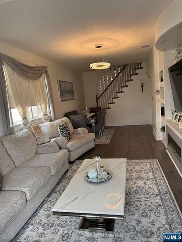 35 Terrace Avenue, Woodland Park, NJ 07424