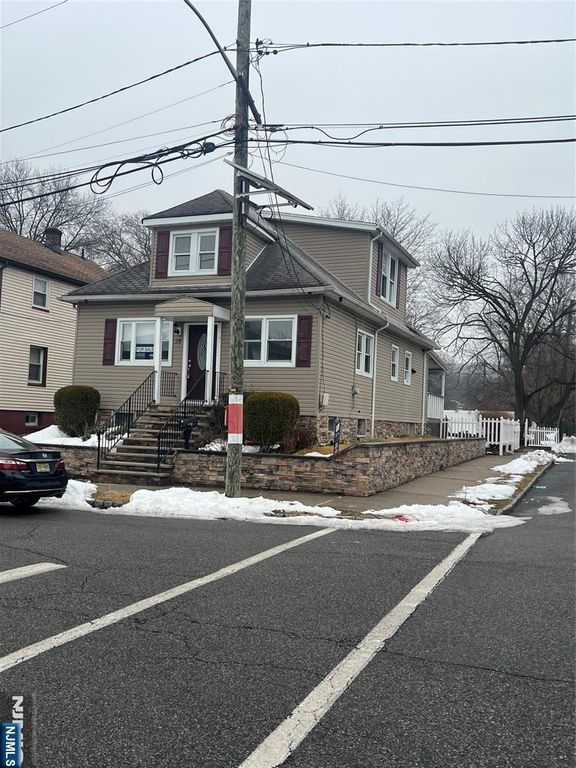 35 Terrace Avenue, Woodland Park, NJ 07424