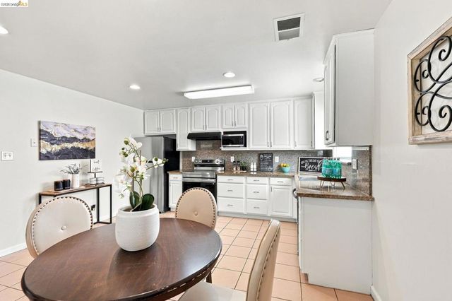 2824 Seville Cir, Antioch, CA 94509