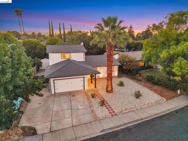 2824 Seville Cir, Antioch, CA 94509