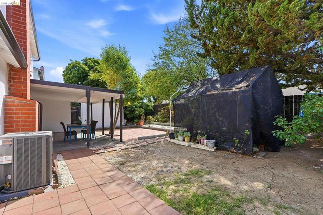2824 Seville Cir, Antioch, CA 94509