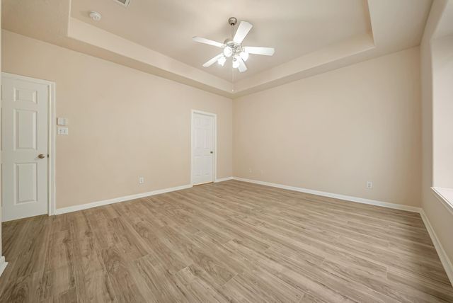 18106 Linden Forest Lane, Katy, TX 77449