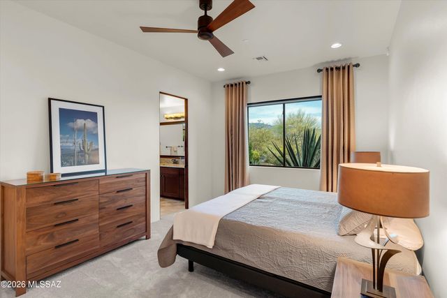 1185 W Weathered Stone Place, Oro Valley, AZ 85755